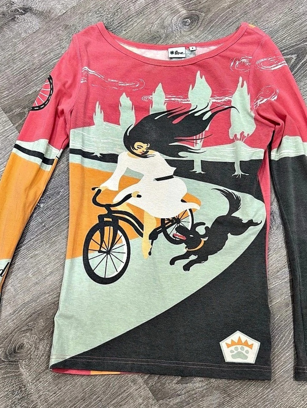 Neve Long Sleeve Bicycle Theme Graphic Top in Coral & Dark Gray